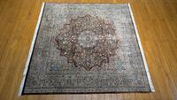 Rug Picture
